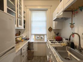 72 Kirkland St, Cambridge, MA