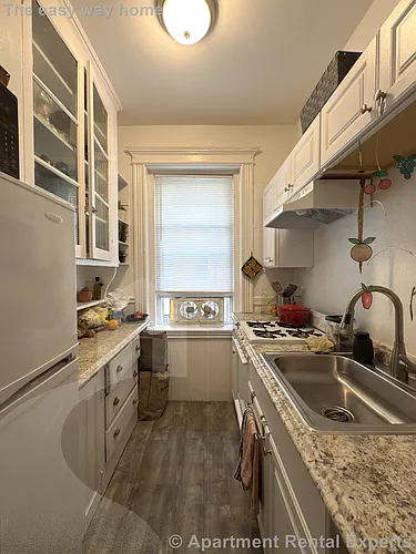 72 Kirkland St #1 Photo 1