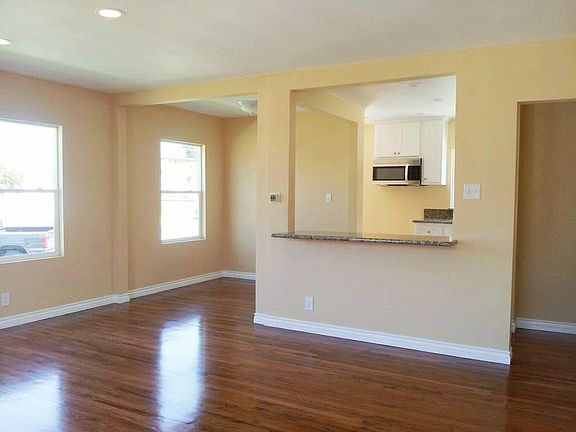 5th image of 617 Acacia Ave