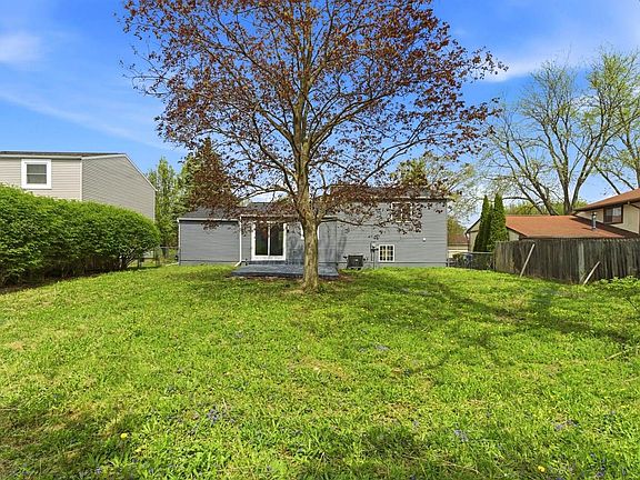 4th image of 8669 Ripton Dr