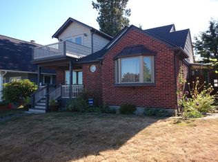 6906 37th Ave SW, Seattle, WA 98126