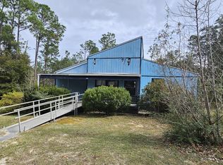 1127 Highlands Cres, Alford, FL 32420