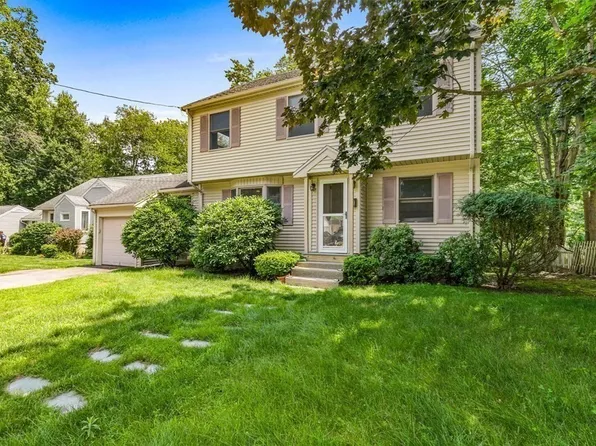 39 Raycroft Ave, Weymouth, MA 02188