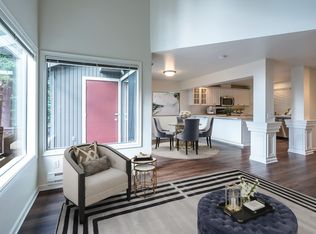 11410 NE 67th St #5, Kirkland, WA 98033
