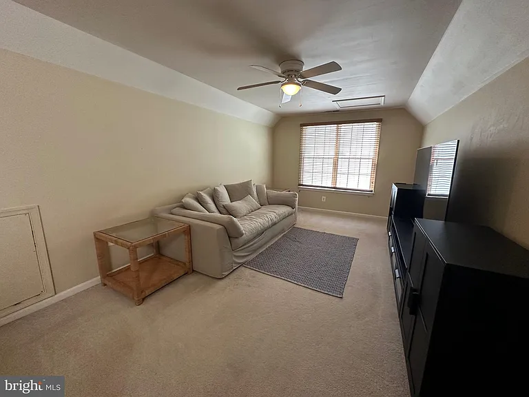 28405 Pinehurst Cir — Photo 15