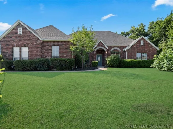 12586 Longhorn Ct, Glenpool, OK 74033