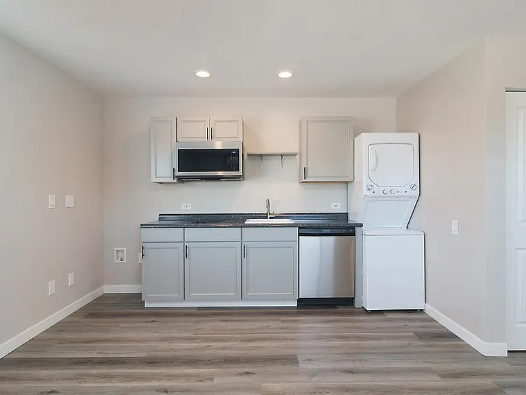 9511 Janfred Way — Photo 21