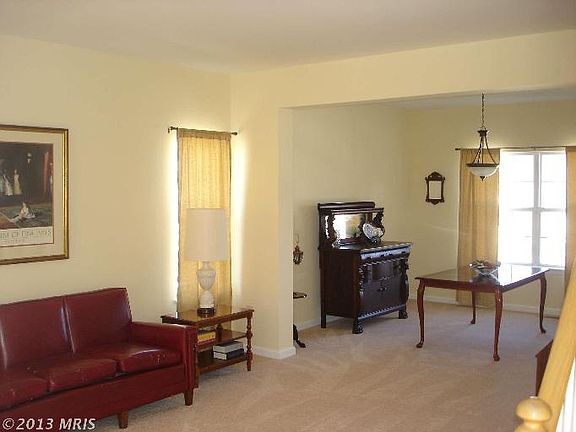 5th image of 4922 Glen Summit Dr