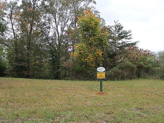 4th image of 610 Conkinnon Dr