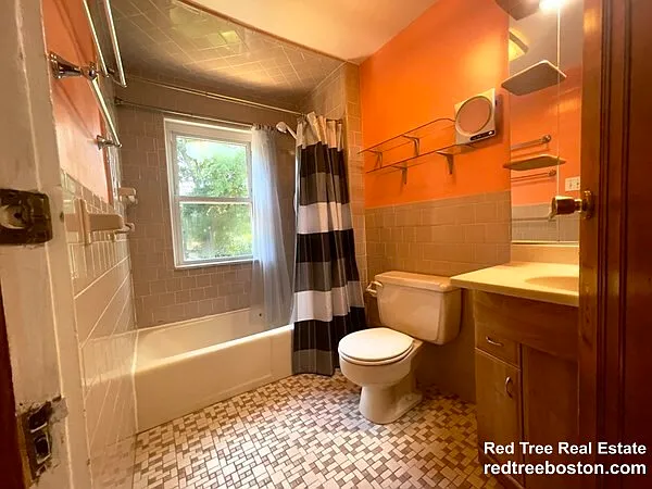 22 Cresthill Rd — Photo 16