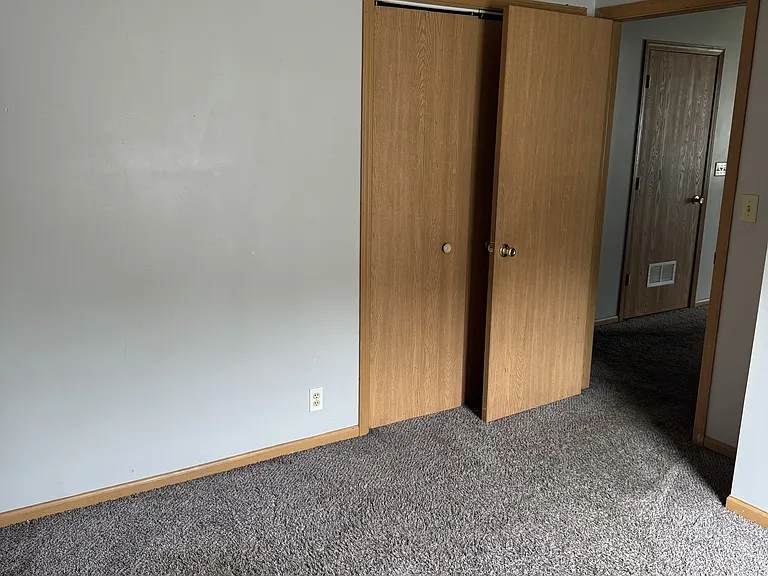 705 E Timber St — Photo 10