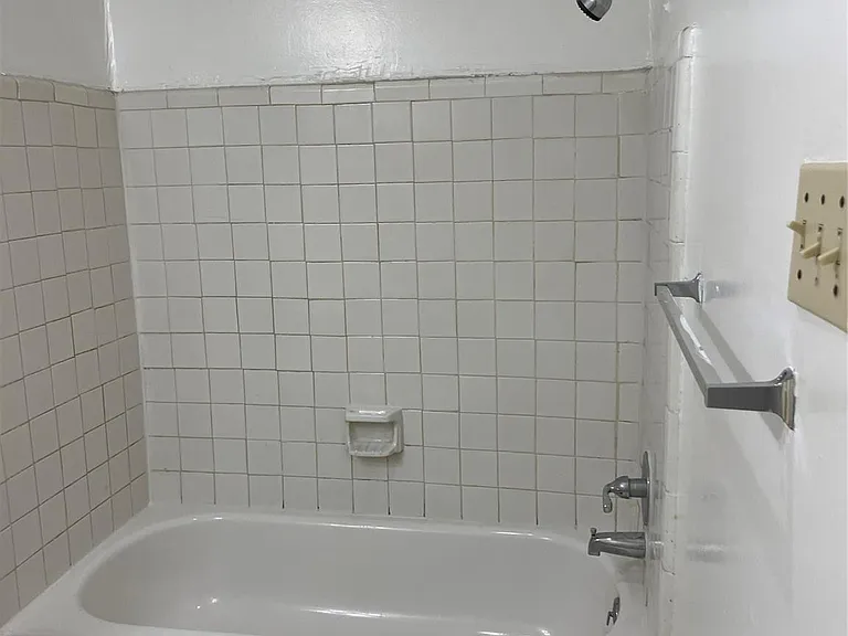 7273 Chasewood Dr — Photo 13