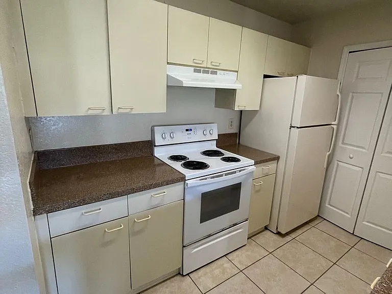 2550 N Alafaya Trl #4201 — Photo 12