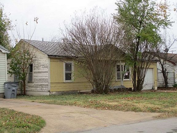 2nd image of 2214 NW Pollard Ave