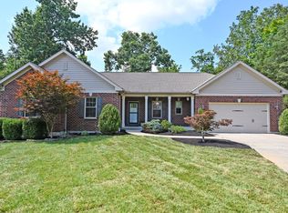 1301 Forest Glen Blvd, Batavia, OH 45103