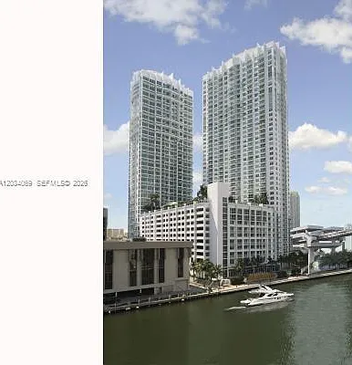 41 SE 5th St #911 — Photo 14