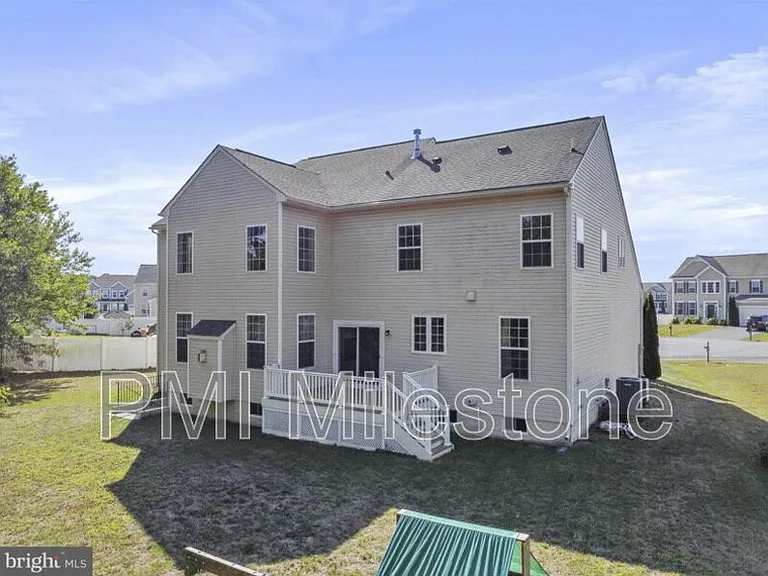 19004 Mount Maple Ct — Photo 13