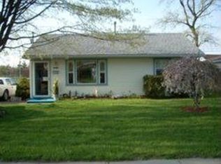 8140 Patton Dr, Indianapolis, IN