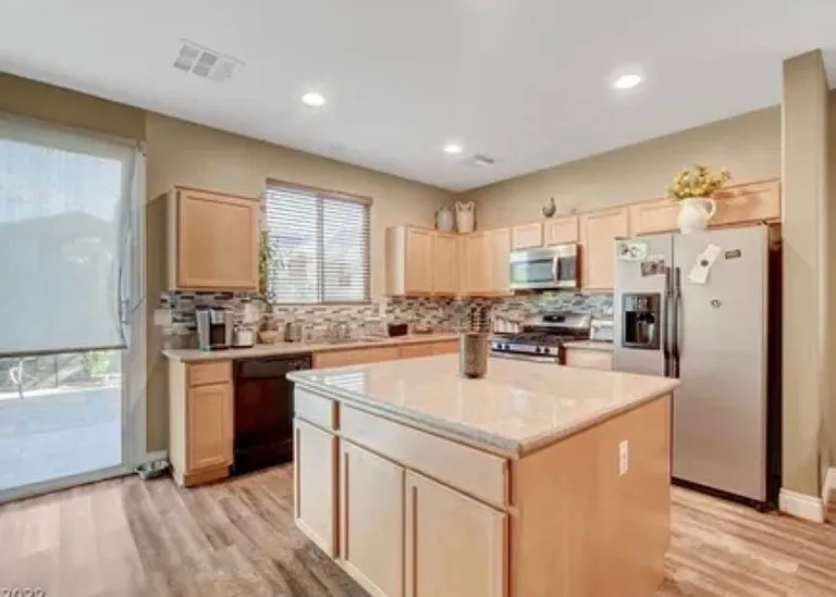 6865 Compass Cove Ave — Photo 1