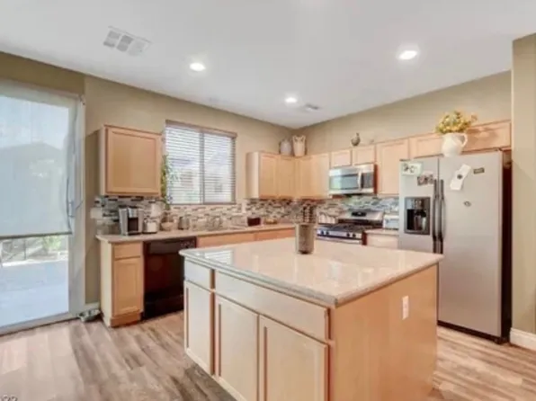 6865 Compass Cove Ave, Las Vegas, NV 89142