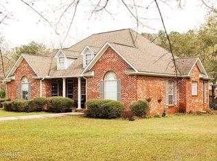 9400 Ferry Point Rd, Gautier, MS 39553