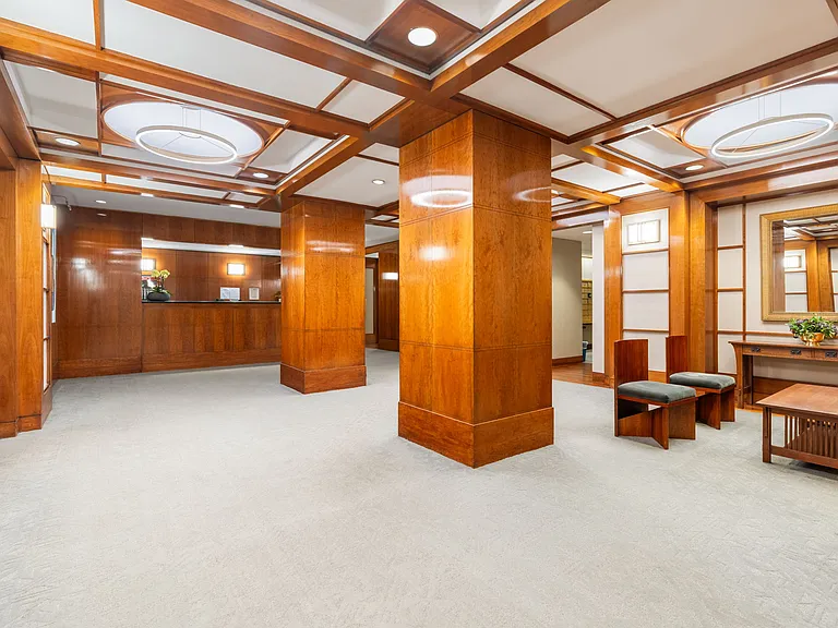 350 W 50th St #2B — Photo 17