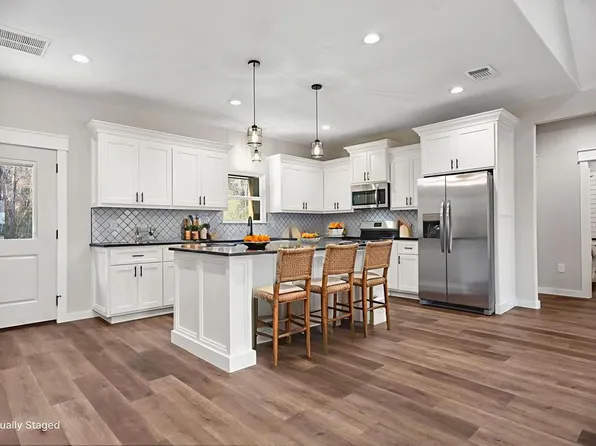 1025 Holubec St, Diboll, TX 75941