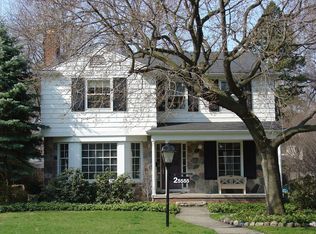 25555 Dundee Rd, Royal Oak, MI 48067