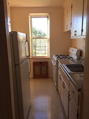4th image of 135-10 Grand Central Pkwy #301
