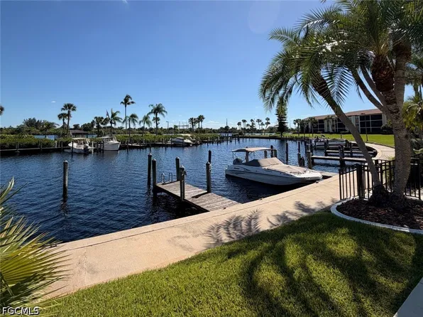 16350 Bay Pointe Blvd #102, North Fort Myers, FL 33917