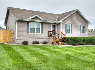 2117 Sparrow Cir, Kearney, MO 64060