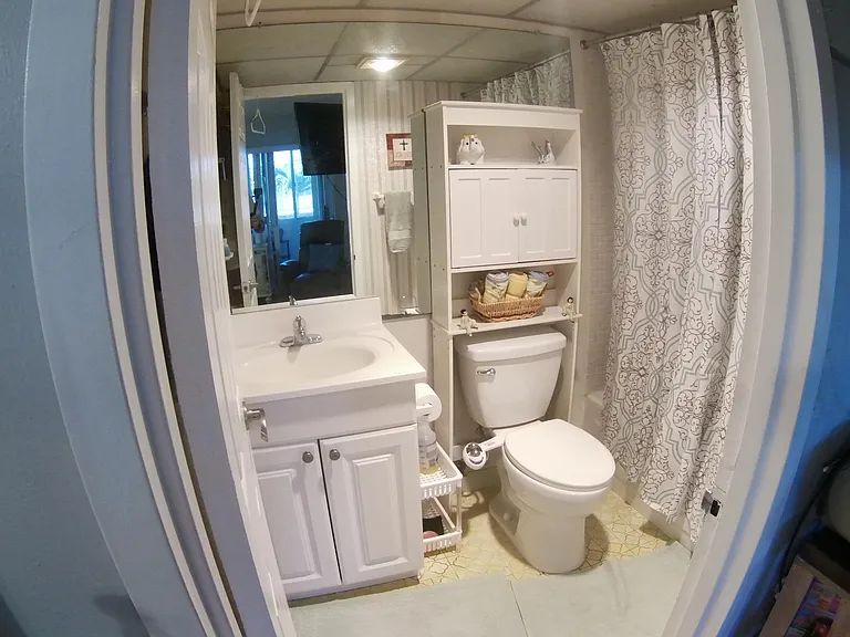 275 Monaco Way #F — Photo 24