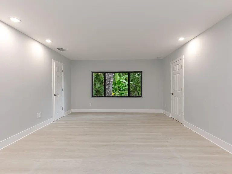 13401 SW 83rd Ave — Photo 20