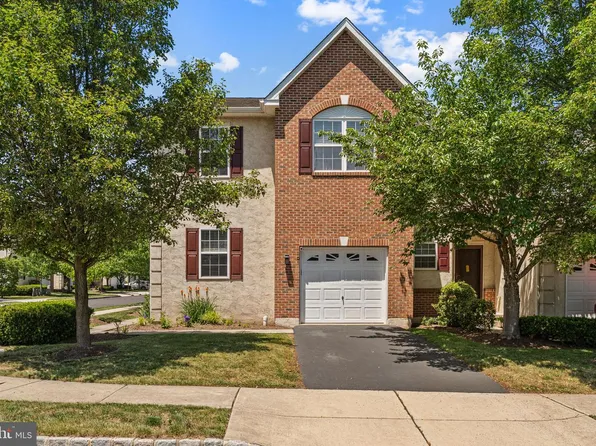 101 Riverside Dr, Red Hill, PA 18076