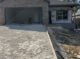 837 Snyder Springs Loop, Watts, OK 74964