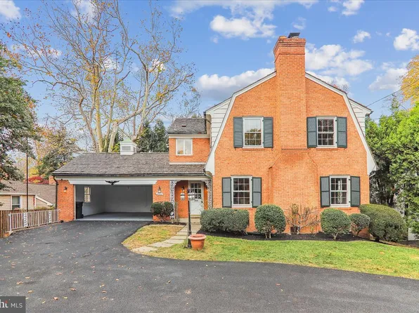 3705 E Ave W, Chevy Chase, MD 20815