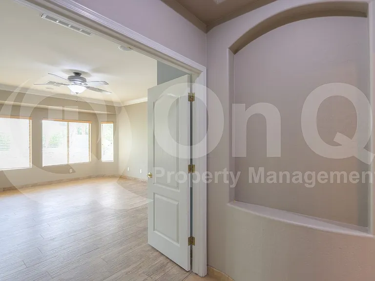 3269 E Hopkins Rd — Photo 30