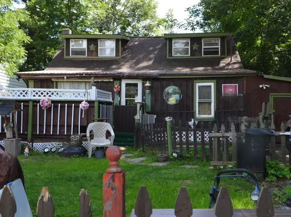 834 County Hwy 110, Broadalbin, NY 12025