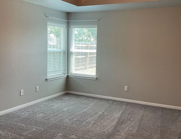 5104 Charles Loop — Photo 14