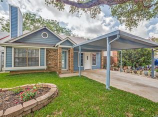 2922 Ash Field Dr, San Antonio, TX 78245
