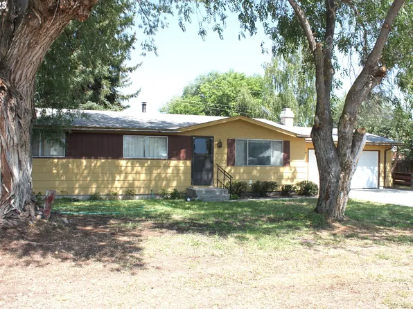 918 Amy St, Haines, OR 97833