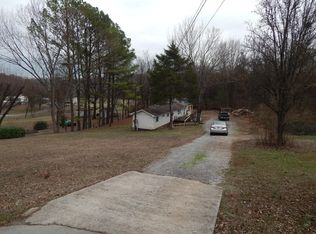 10012 Hall Rd, Knoxville, TN 37923