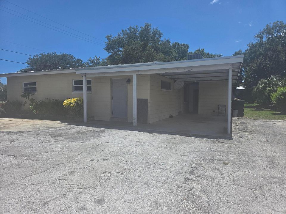 1st image of 301 GARDENIA Avenue