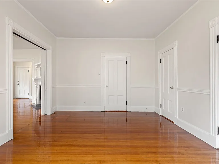 247 Park St #1 — Photo 7