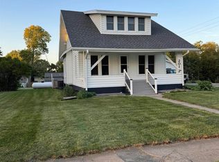 201 2nd St, Murray, IA 50174