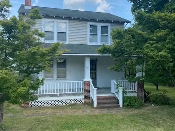 301 Capitol Trl, Newark, DE 19711