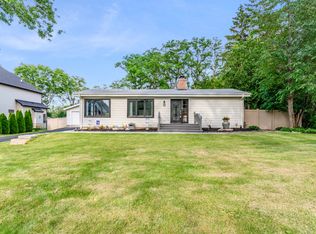5S535 Columbia St, Naperville, IL