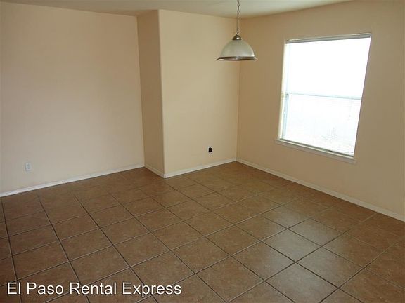 5th image of 5740 Saluki Dr 5740 Saluki Dr #A
