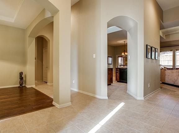 3rd image of 4753 Eddleman Dr