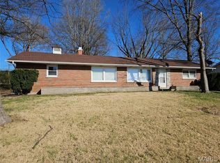 9914 Lewis And Clark Blvd, Saint Louis, MO 63136